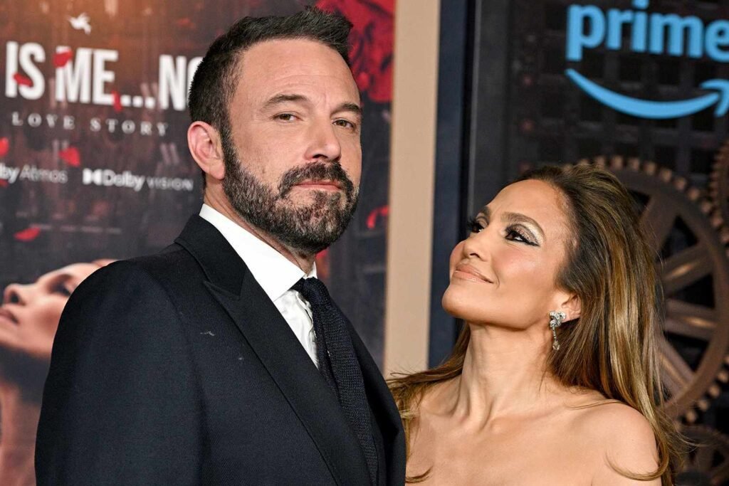 Ben Affleck Didnot Want a Relationship on Social Media in Relationship with Jennifer Lopez