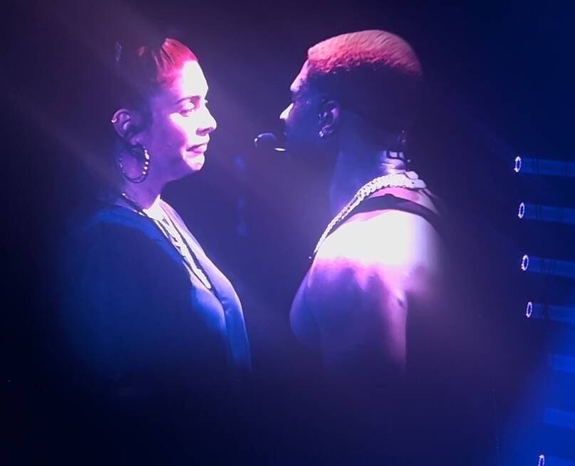 Usher and Jennifer Goicoechea Tie the Knot in Las Vegas Super Bowl Weekend Extravaganza