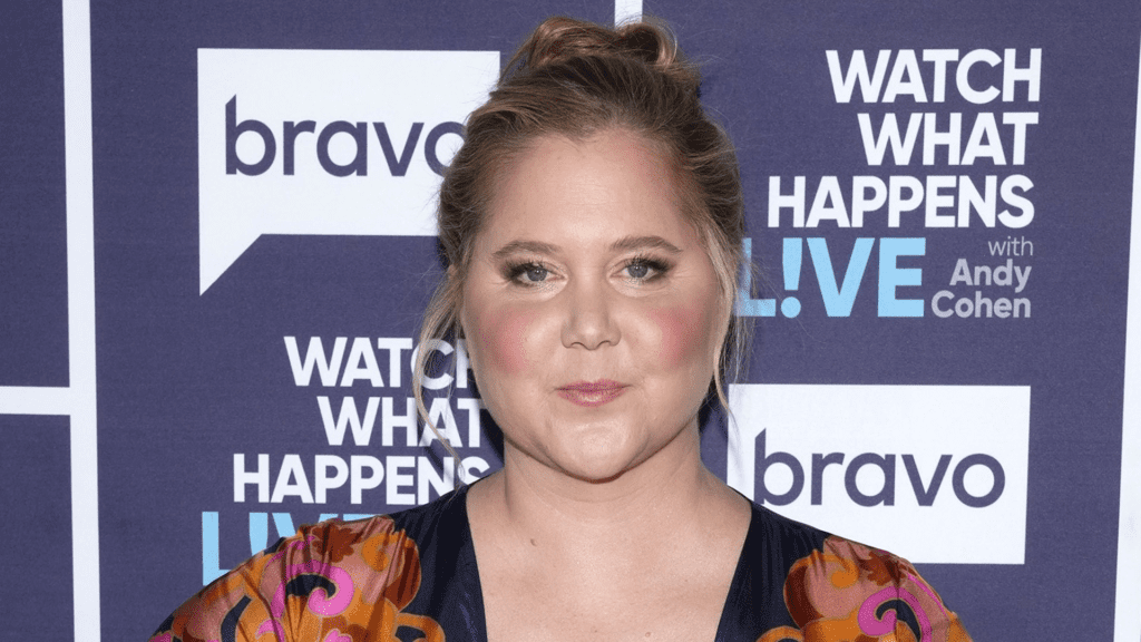 Amy Schumer Reveals She Has Cushing’s Syndrome