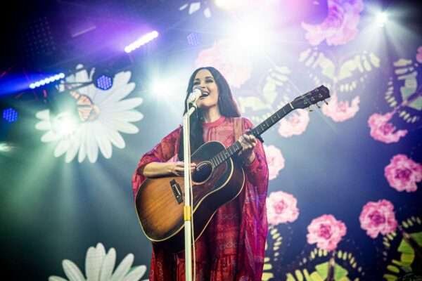 Kacey Musgraves to Perform in Dallas