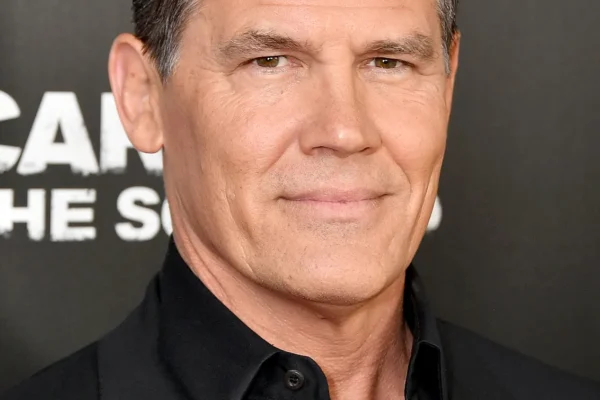 Discover 32 Facts about Josh Brolin You Don't Know.
