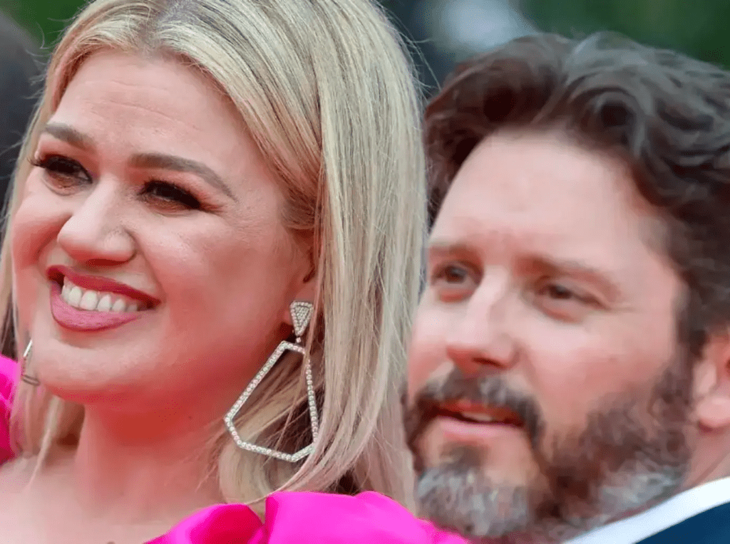 Kelly Clarkson Sues Brandon Blackstock Ex-Husband Again, Alleging Unlicensed Talent Agency Violations
