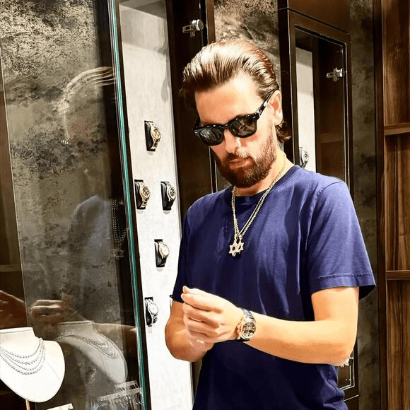 Scott Disick with Mystery Woman in LA After Drastic Weight Loss